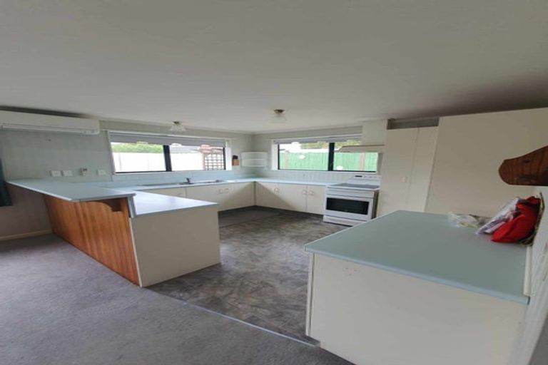 Photo of property in 9a Seddon Street, Wallaceville, Upper Hutt, 5018