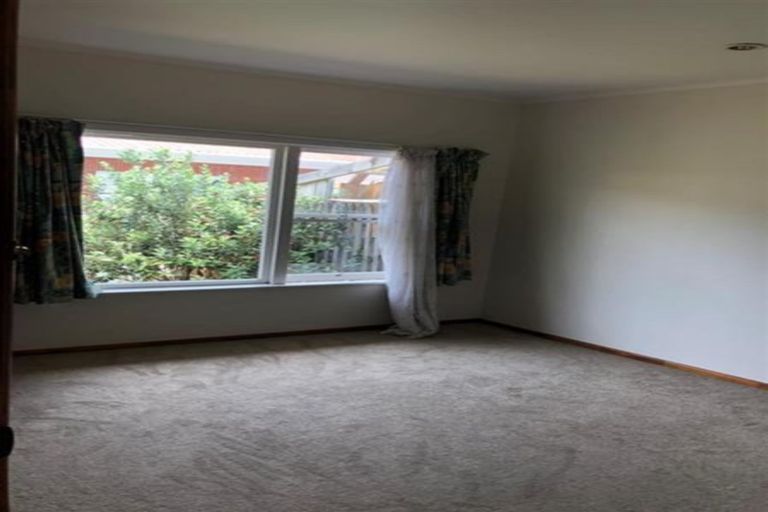 Photo of property in 2/130 Ti Rakau Drive, Pakuranga, Auckland, 2010