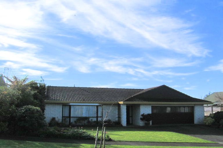 Photo of property in 21 Park View Avenue, Feilding, 4702