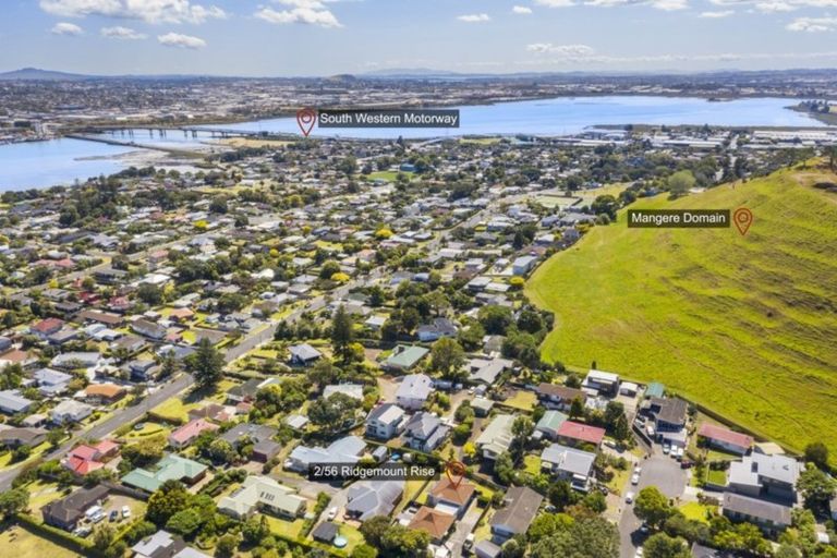 Photo of property in 2/56 Ridgemount Rise, Mangere Bridge, Auckland, 2022