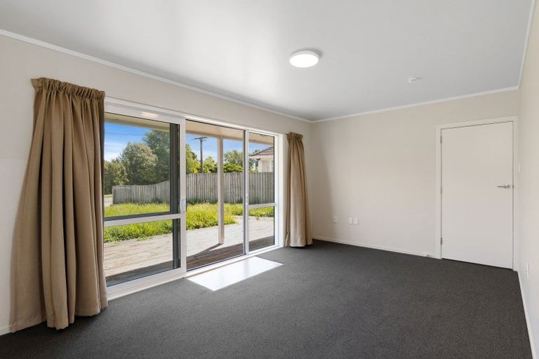 Photo of property in 55 Momorangi Crescent, Redwood, Christchurch, 8051
