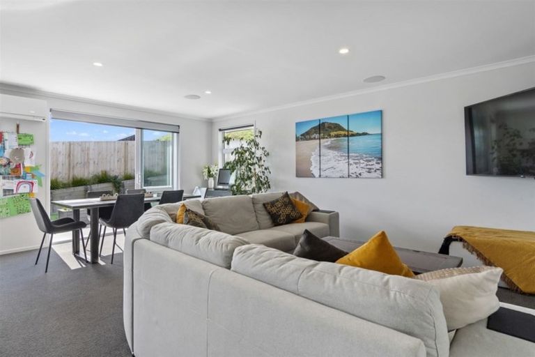 Photo of property in 12 Moira Close, Welcome Bay, Tauranga, 3175