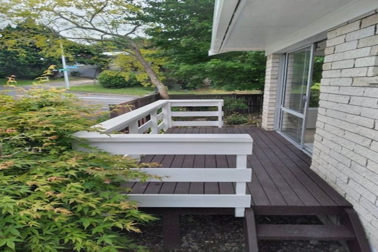 Photo of property in 1/47 Bentley Avenue, Glenfield, Auckland, 0629