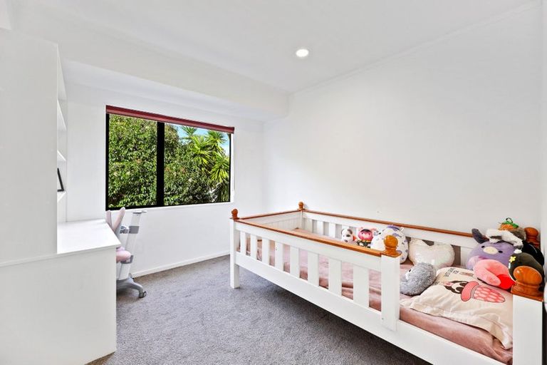Photo of property in 2/57 Howe Street, Howick, Auckland, 2014