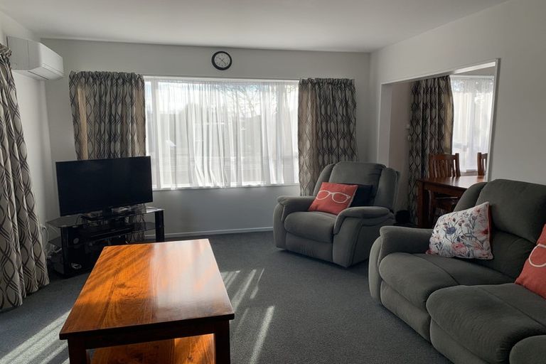 Photo of property in 9 Daytona Place, Parklands, Christchurch, 8083