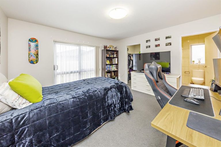 Photo of property in 22 Mckittrick Avenue, Flat Bush, Auckland, 2019