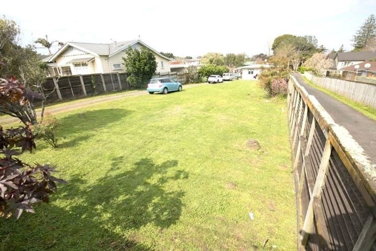 Photo of property in 26 Ireland Road, Mount Wellington, Auckland, 1060