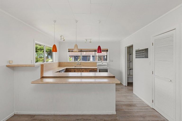 Photo of property in 3 Lorenzen Bay Road, Raglan, 3225