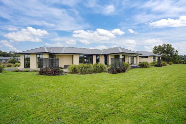 Photo of property in 14 Kakariki Way, Otatara, Invercargill, 9879