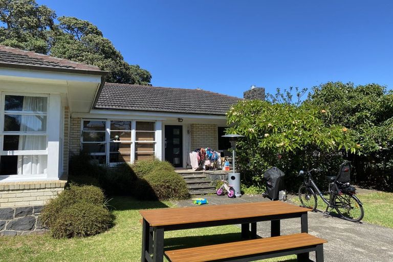 Photo of property in 4 Takarunga Road, Devonport, Auckland, 0624