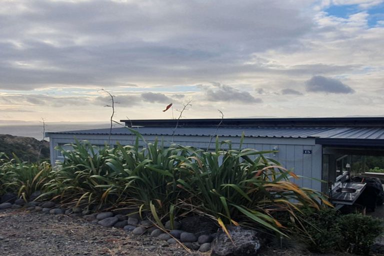 Photo of property in 15 Kowhai Place, Tuateawa, Coromandel, 3583