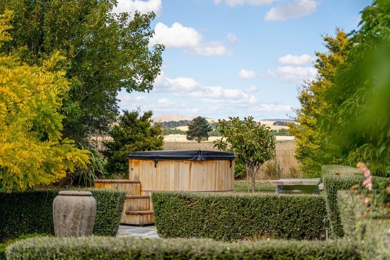 Photo of property in 399 Lake Ferry Road, Dyerville, Martinborough, 5781