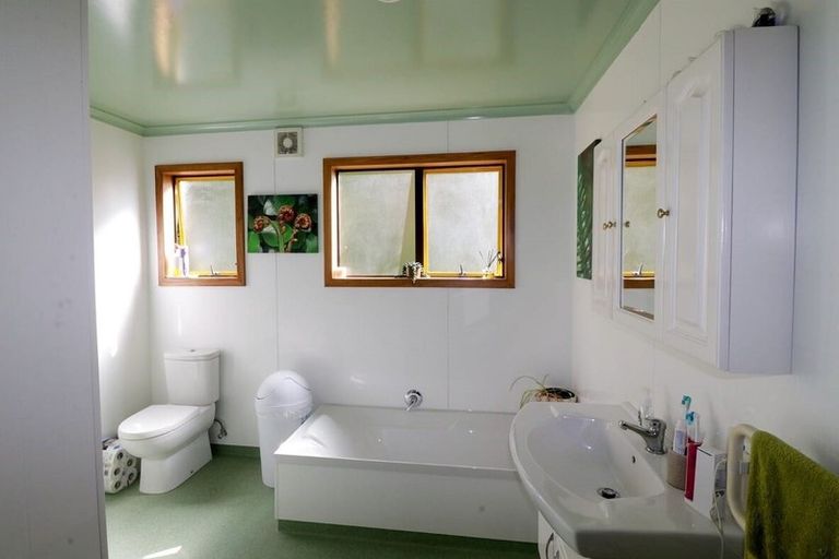 Photo of property in 32 Quick Avenue, Aramoho, Whanganui, 4500