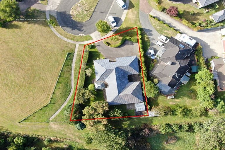 Photo of property in 43 Kinder Street, Acacia Bay, Taupo, 3330