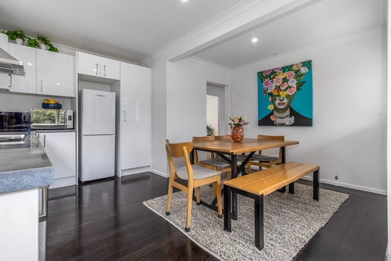 Photo of property in 20 Mahinawa Street, Takapuwahia, Porirua, 5022