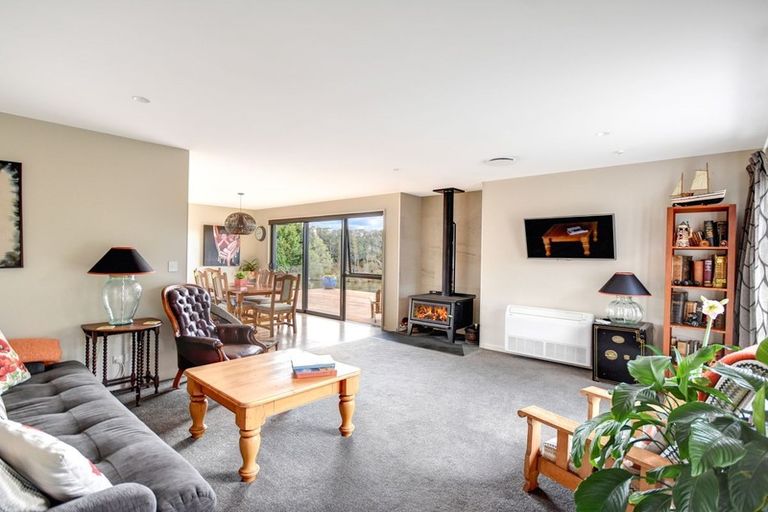 Photo of property in 47 Awa Toru Drive, Fairfield, Dunedin, 9018