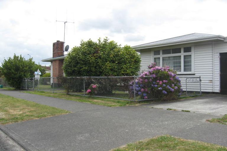 Photo of property in 75 West Street, Feilding, 4702