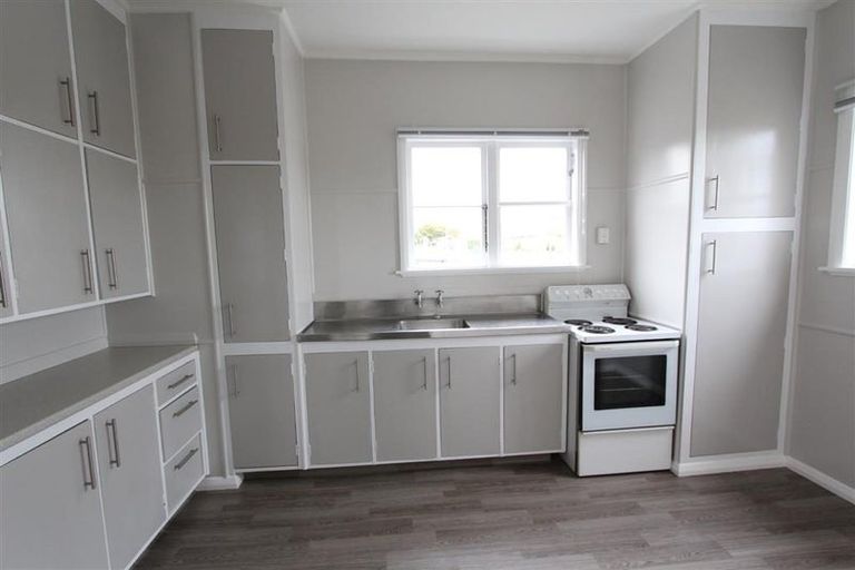 Photo of property in 112 Forest Lake Road, Forest Lake, Hamilton, 3200