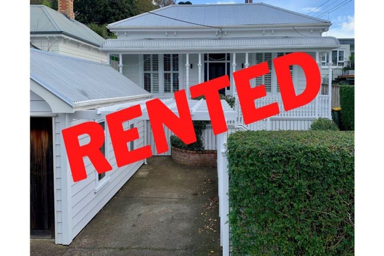 Photo of property in 69 Church Street, Devonport, Auckland, 0624