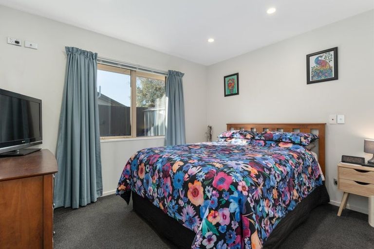 Photo of property in 5/37 Oakhampton Street, Hornby, Christchurch, 8042