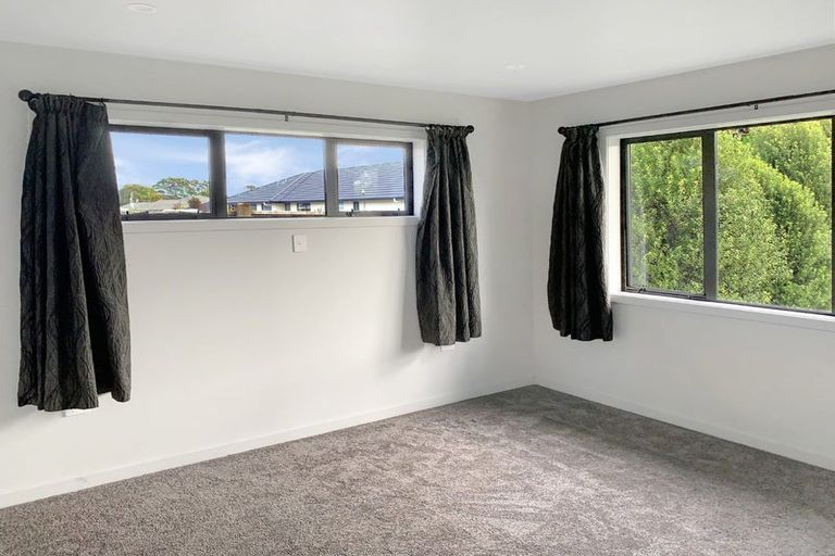 Photo of property in 8 Gladys Place, Levin, 5510