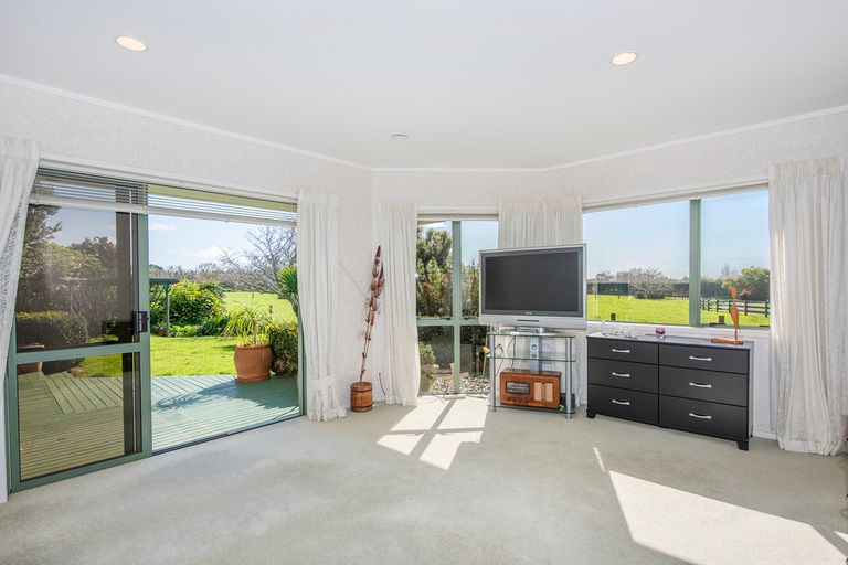 Photo of property in 305 Seagrove Road, Waiau Pa, Pukekohe, 2679