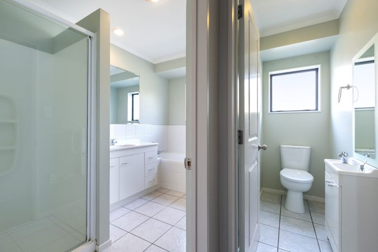 Photo of property in 12a Hawke Place, Pukekohe, 2120