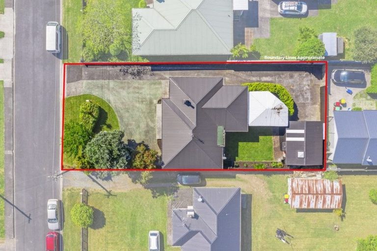 Photo of property in 1/29 Hill Crescent, Papakura, 2110