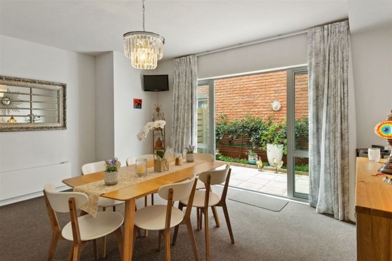 Photo of property in 1 Henley Green, Northwood, Christchurch, 8051