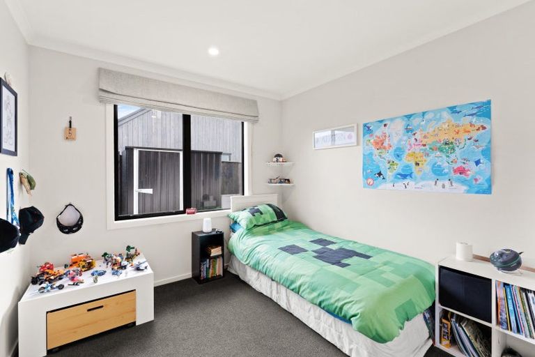 Photo of property in 13 Three Kings Court, Outram, 9019