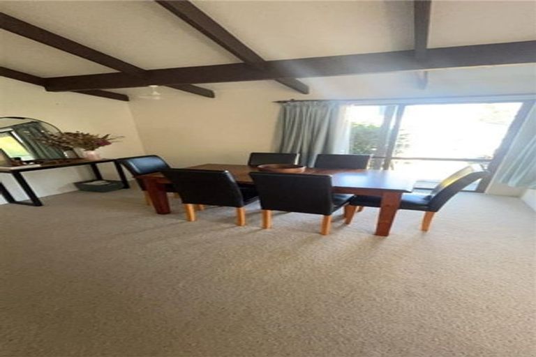 Photo of property in 1 Hunters Hill, Havelock North, 4130