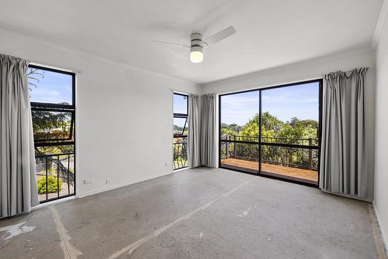 Photo of property in 18 Norwich Avenue, Spotswood, New Plymouth, 4310