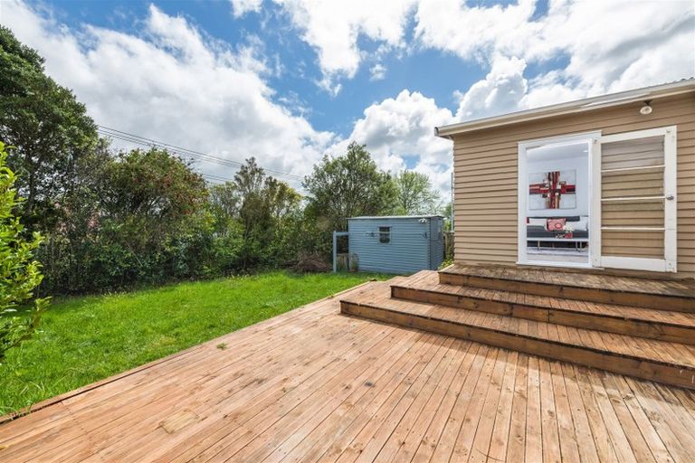 Photo of property in 70 Forest Hill Road, Henderson, Auckland, 0612