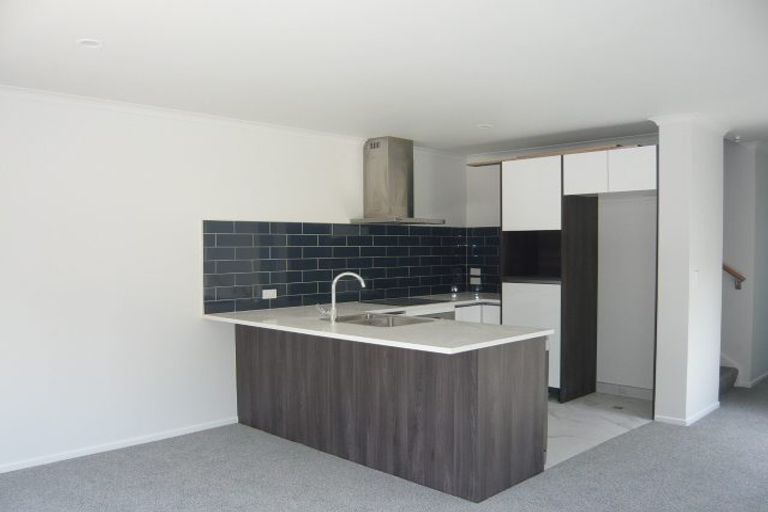 Photo of property in 3/12 Scotland Place, Hillcrest, Hamilton, 3216