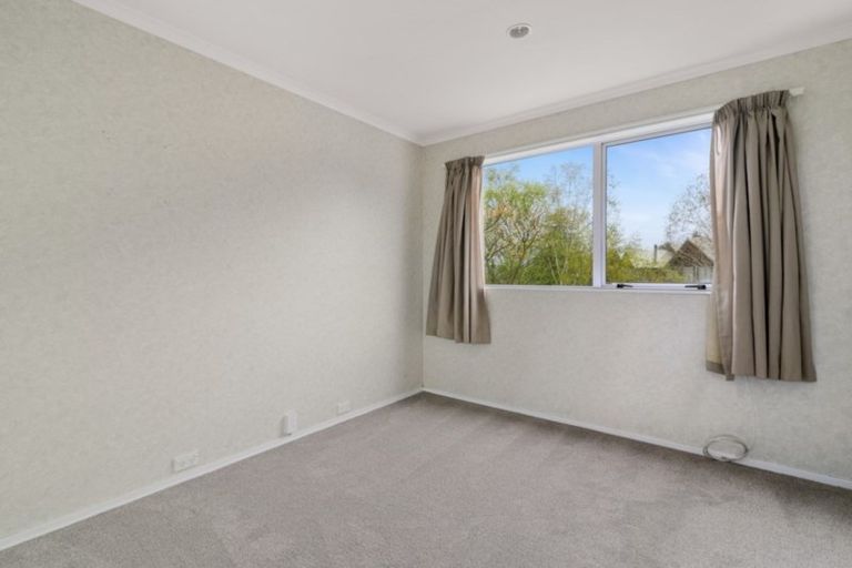 Photo of property in 22a Barraud Place, Pukehangi, Rotorua, 3015