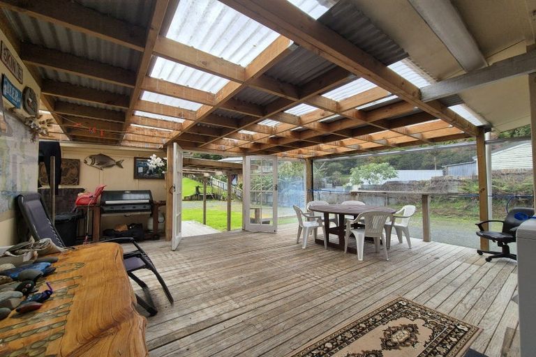 Photo of property in 395 Edward Street, Coromandel, 3506