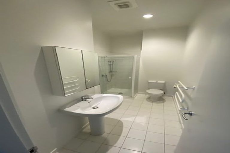 Photo of property in Mendosa Terraces Apartments, 13/9 Ebor Street, Te Aro, Wellington, 6011