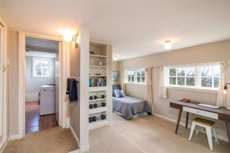 Photo of property in 88a Dyers Pass Road, Cashmere, Christchurch, 8022