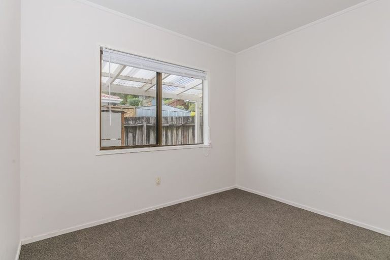 Photo of property in 68 Powrie Street, Glenfield, Auckland, 0629