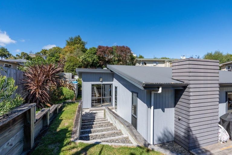 Photo of property in 2/16 Sunset Street, Hilltop, Taupo, 3330