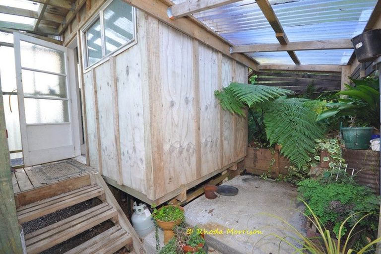 Photo of property in 11 Moana Road, Tinopai, Matakohe, 0593