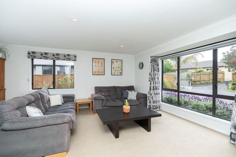 Photo of property in 56 Bramley Drive, Rototuna, Hamilton, 3210