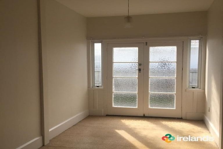 Photo of property in 3 Kauri Street, Riccarton, Christchurch, 8041