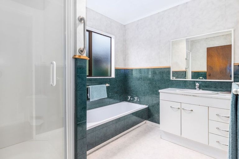 Photo of property in 37a Nimmo Avenue West, Waikanae, 5036