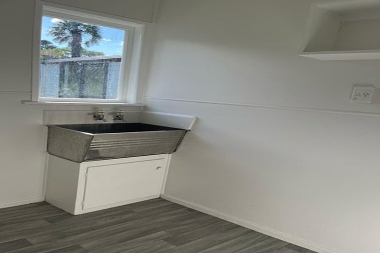 Photo of property in 8 Birch Place, Otara, Auckland, 2023