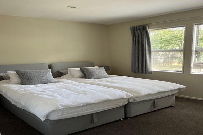 Photo of property in 1 Fletcher Way, Arrowtown, 9302