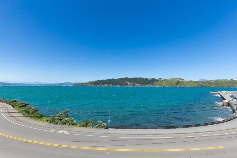 Photo of property in 130b Evans Bay Parade, Roseneath, Wellington, 6021