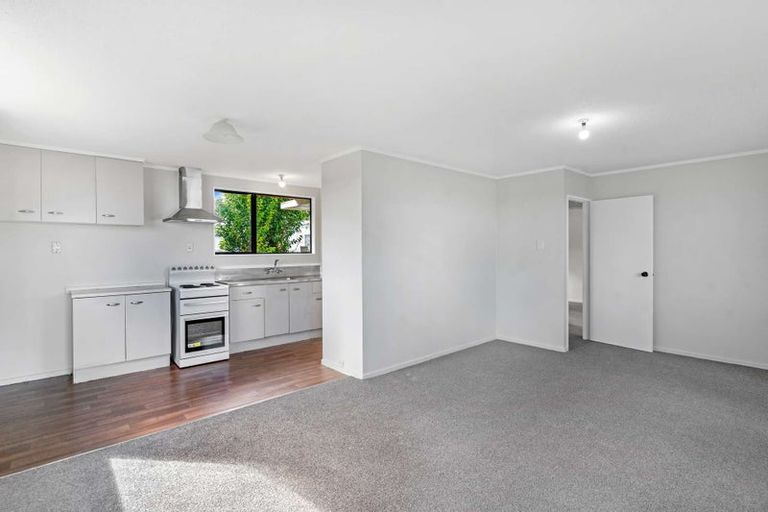 Photo of property in 1/7 Inca Place, Red Hill, Papakura, 2110