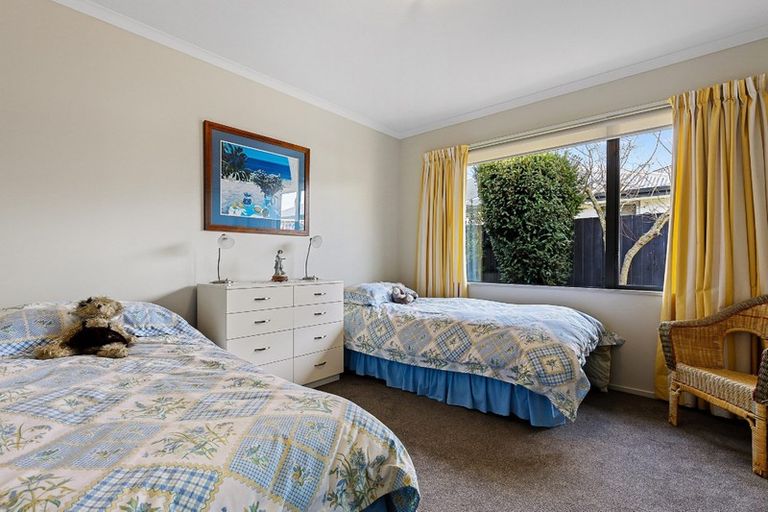 Photo of property in 1 Panache Place, Northwood, Christchurch, 8051