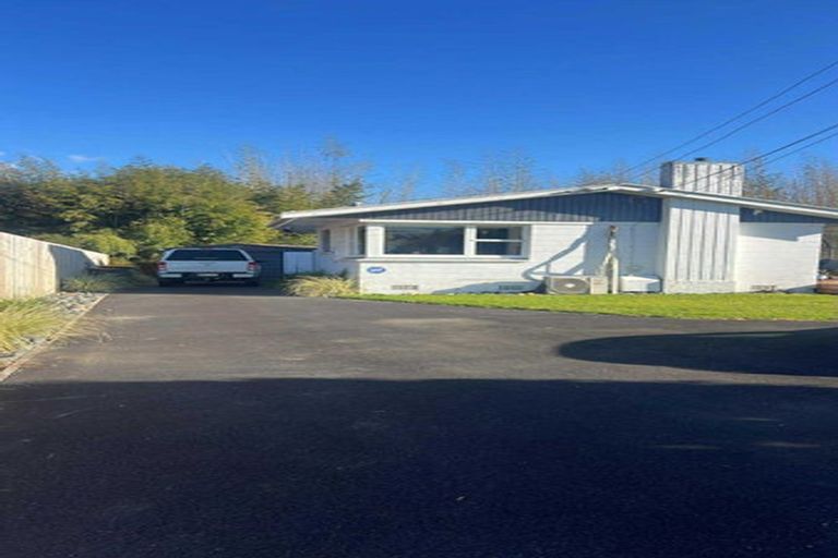 Photo of property in 58 Berkley Avenue, Hillcrest, Hamilton, 3216